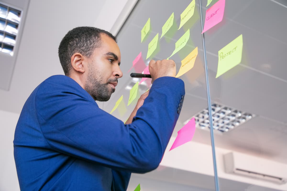Transição de Carreira para Gestão de Projetos: Guia Prático